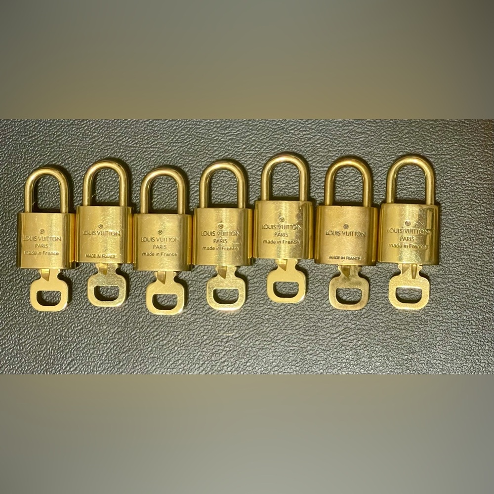 Louis Vuitton Lock & Key Set - Picture 2 of 3